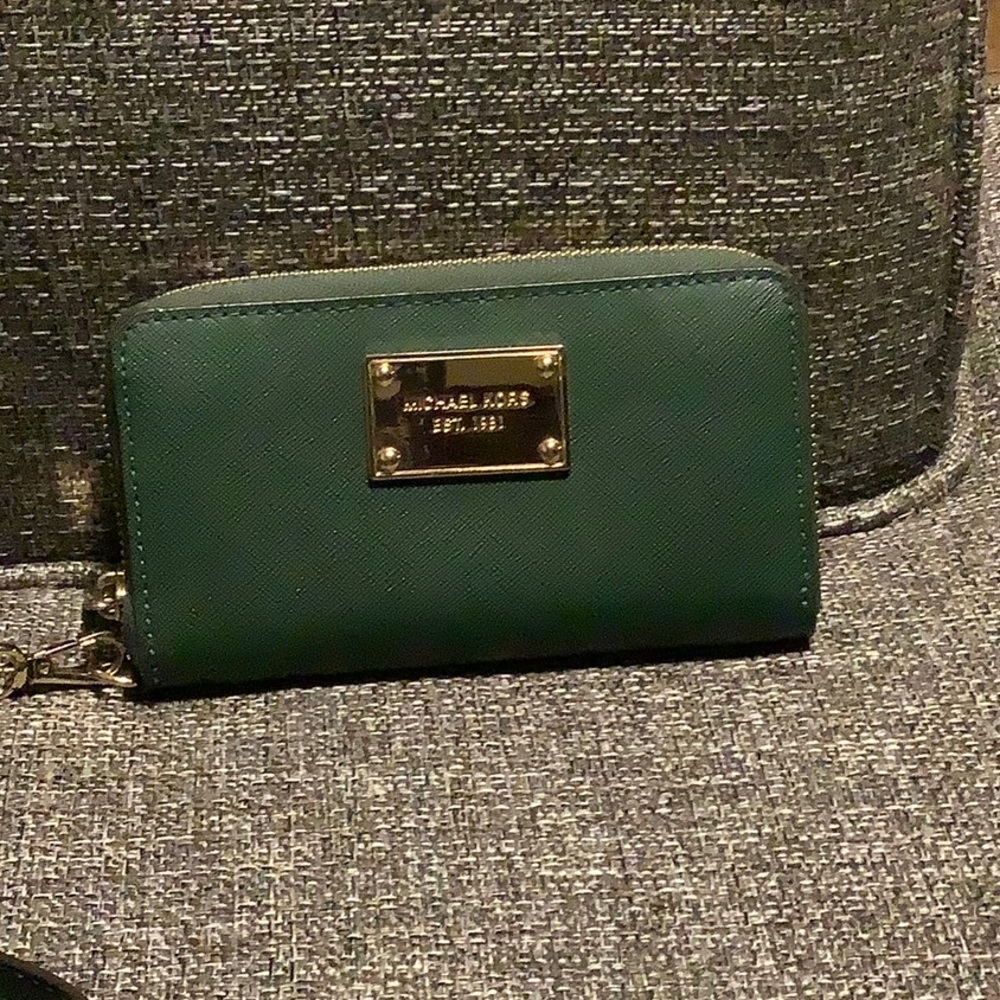 Michael Kors Green Saffiano Wallet with Gold Hardware